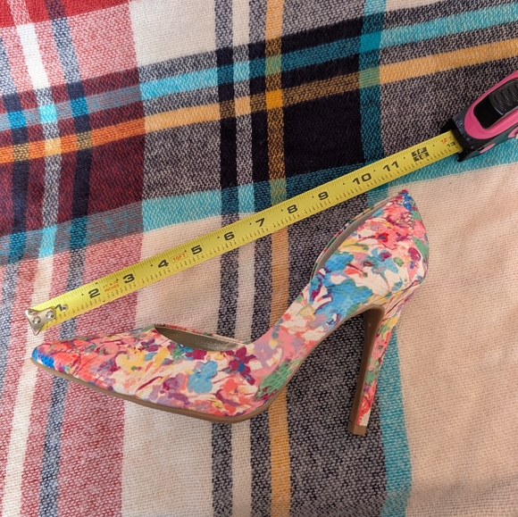 NWOT a.n.a. Floral Heels - Picture 7 of 7